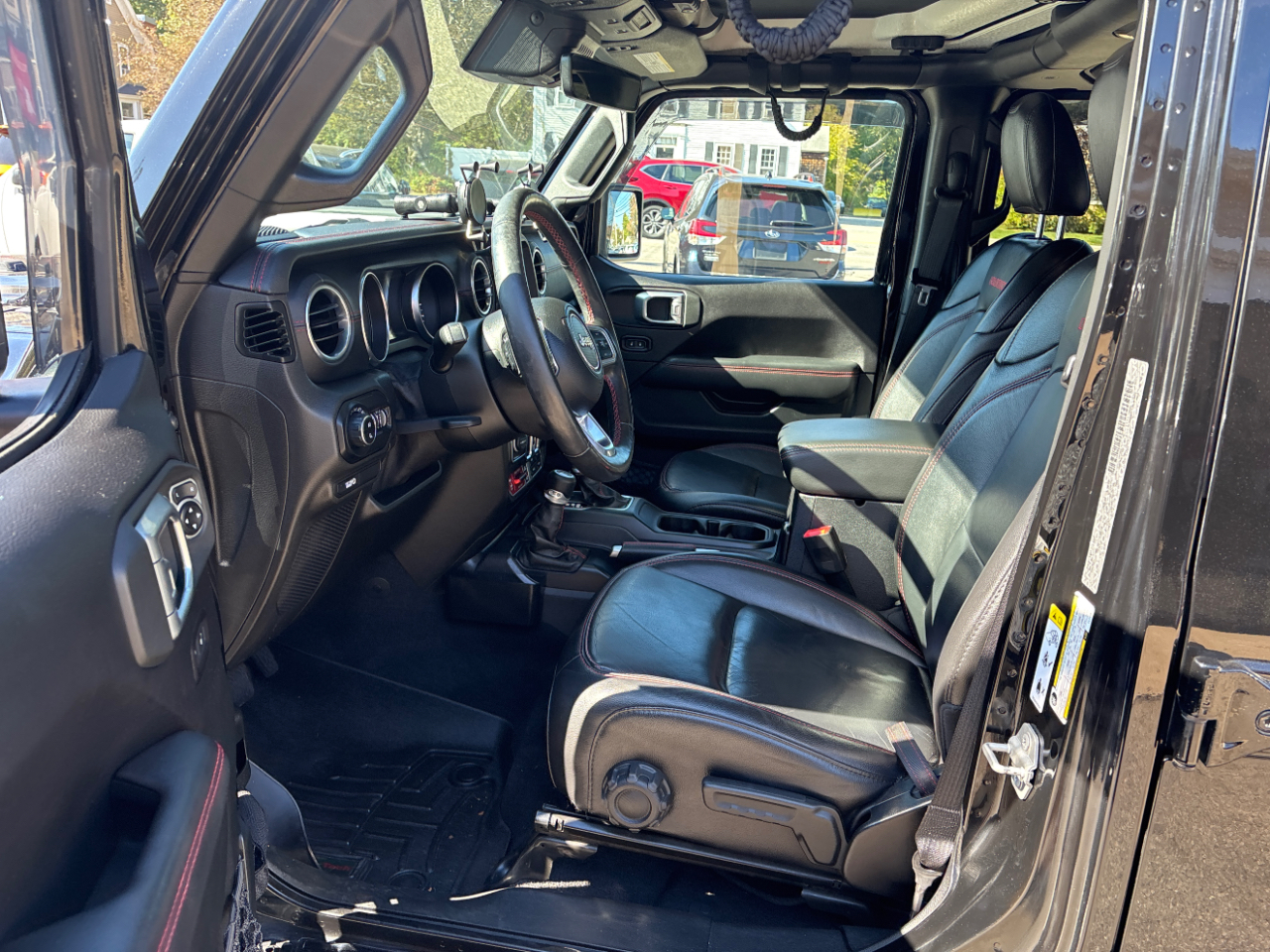2020 Jeep Gladiator Rubicon photo 3