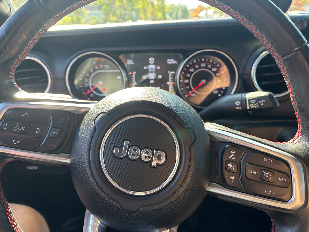2020 Jeep Gladiator Rubicon photo 9