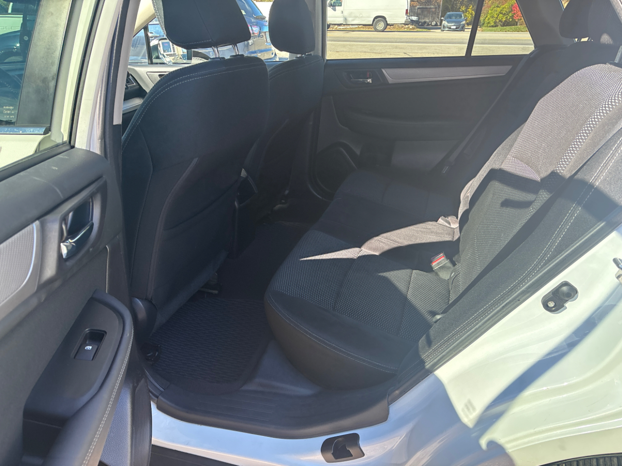 Subaru Outback 2.5i Premium 2016 Subaru Outback 2.5i Premium 2016