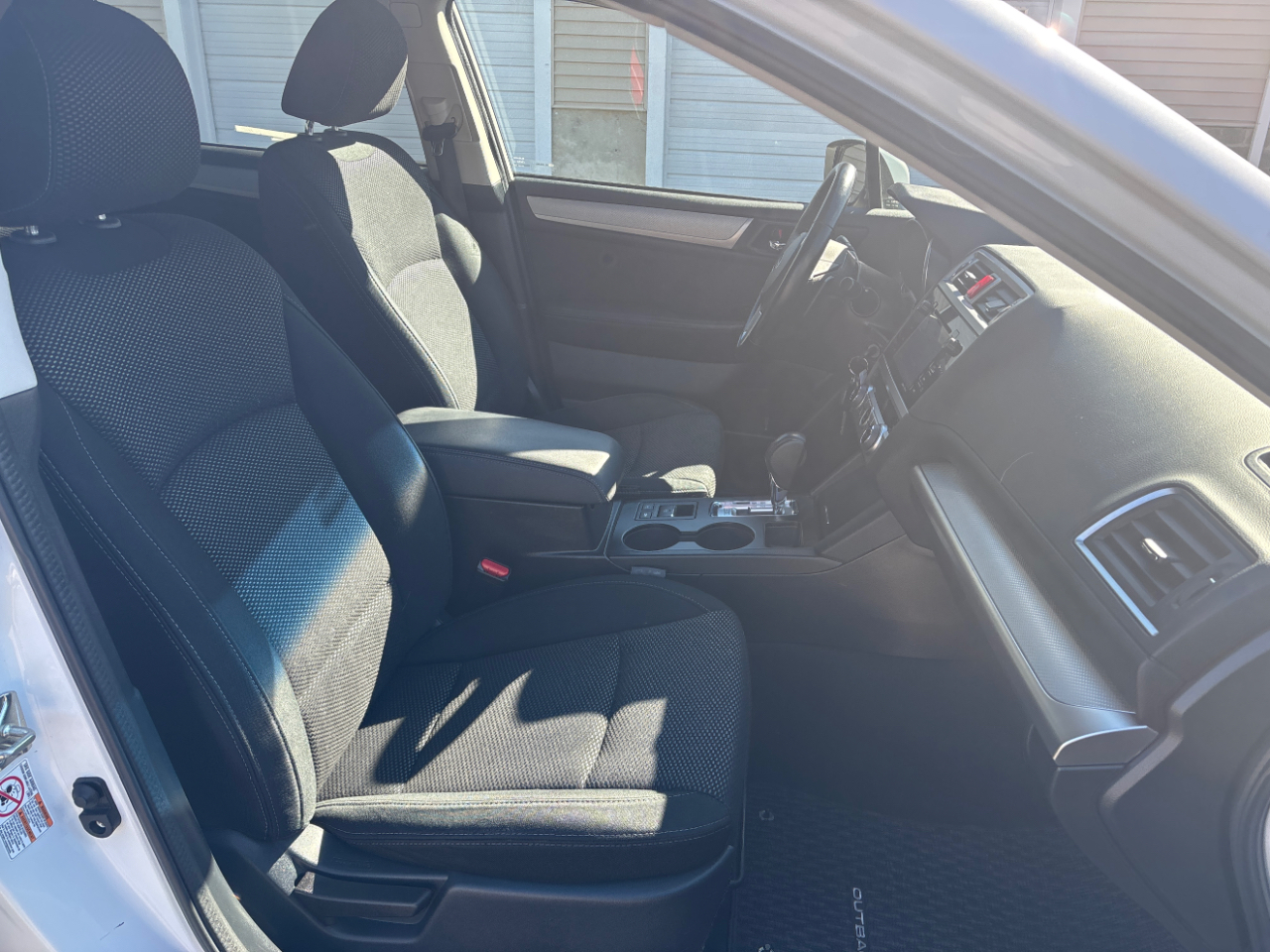 Subaru Outback 2.5i Premium 2016 Subaru Outback 2.5i Premium 2016