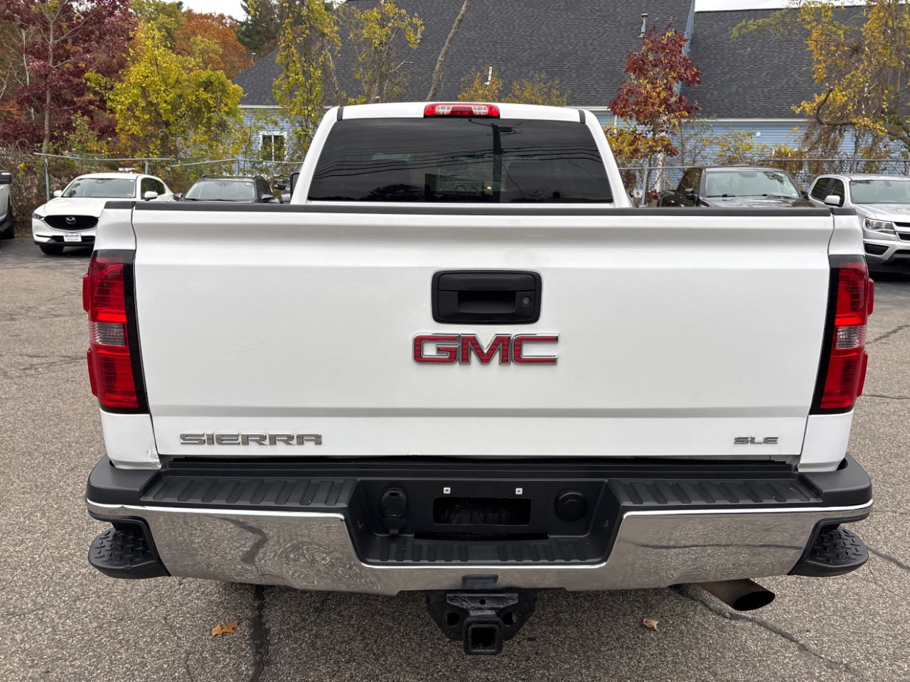 GMC Sierra 2500HD SLE Crew Cab 4WD 2015 GMC Sierra 2500HD SLE Crew Cab 4WD 2015