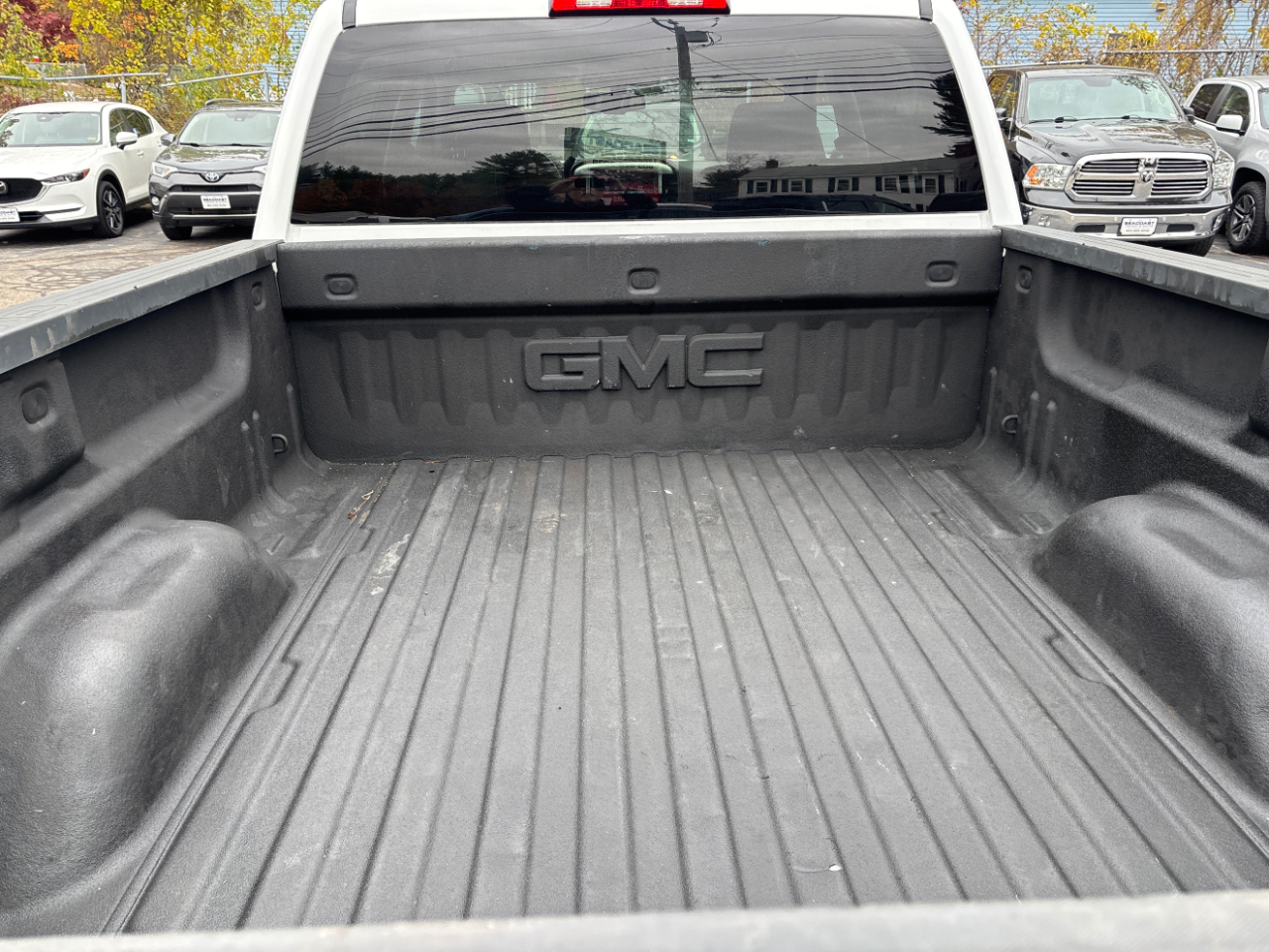 GMC Sierra 2500HD SLE Crew Cab 4WD 2015 GMC Sierra 2500HD SLE Crew Cab 4WD 2015