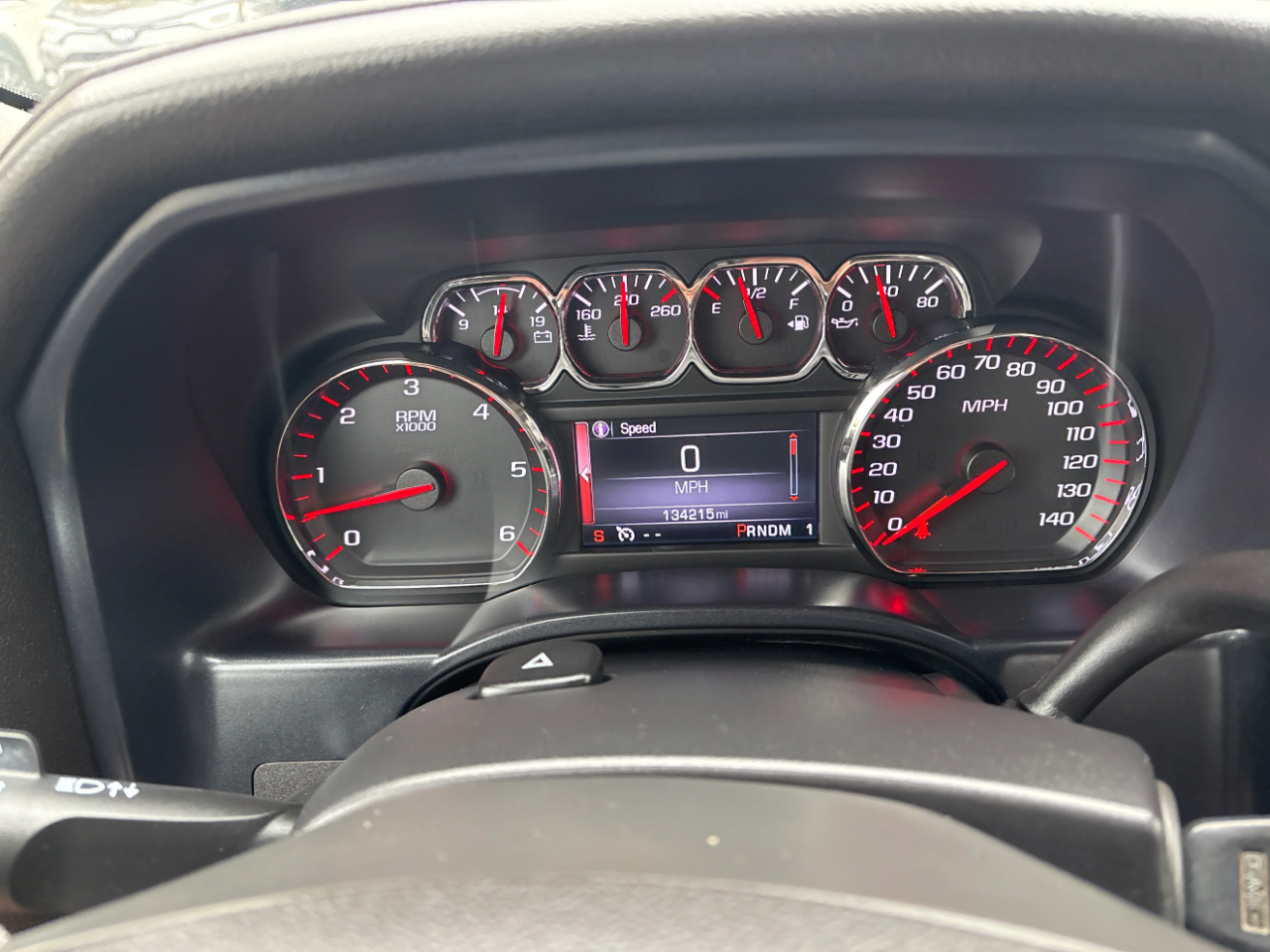 GMC Sierra 2500HD SLE Crew Cab 4WD 2015 GMC Sierra 2500HD SLE Crew Cab 4WD 2015