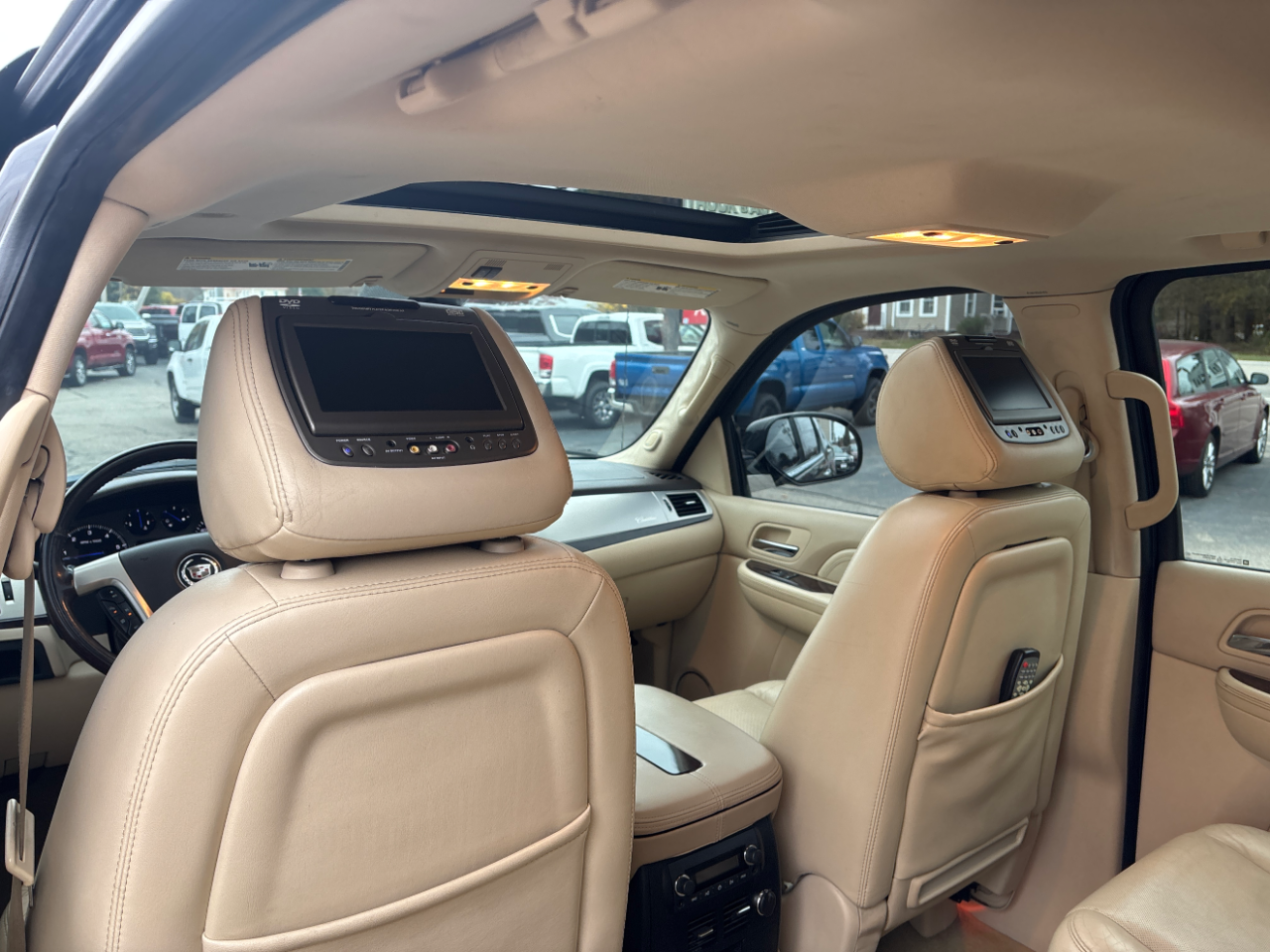 Cadillac Escalade EXT Sport Utility Truck 2007 Cadillac Escalade EXT Sport Utility Truck 2007