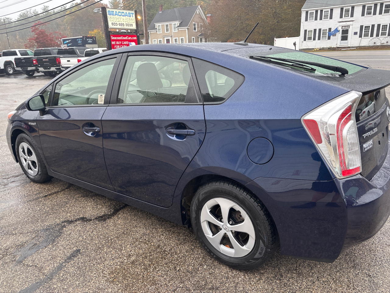 Toyota Prius 5dr HB Three (Natl) 2015 Toyota Prius 5dr HB Three (Natl) 2015