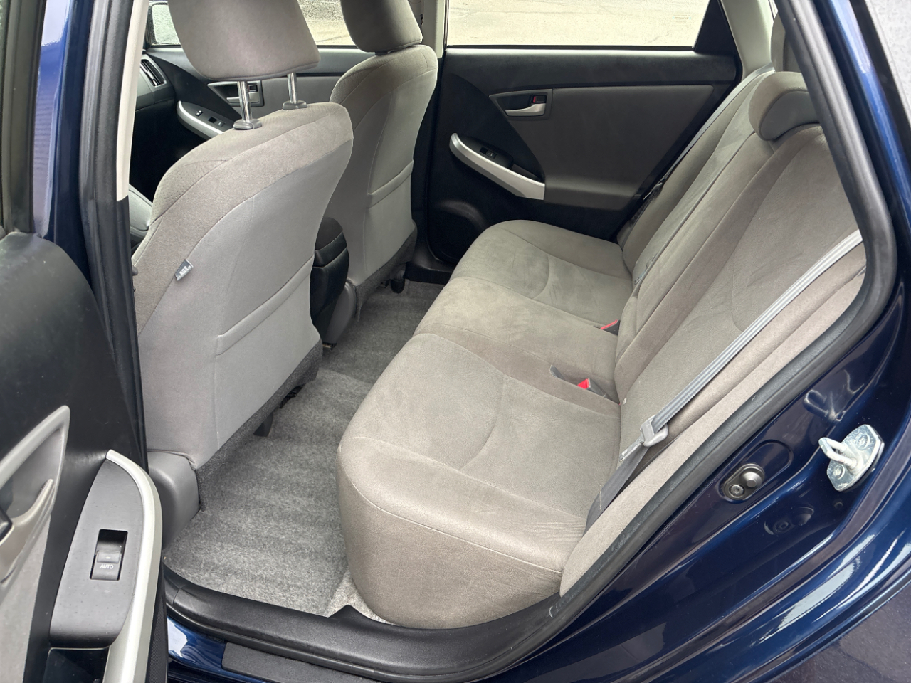 Toyota Prius 5dr HB Three (Natl) 2015 Toyota Prius 5dr HB Three (Natl) 2015