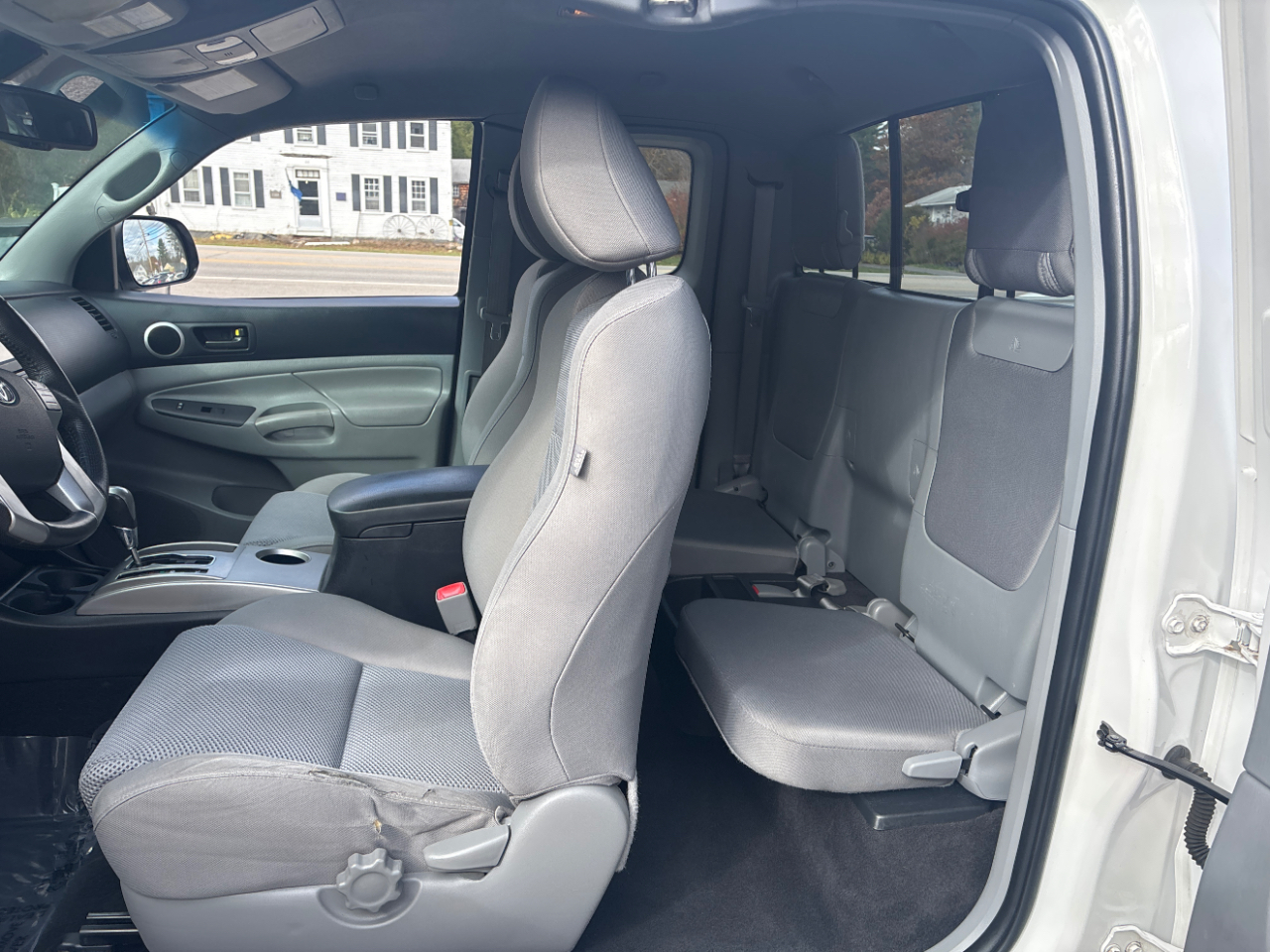 Toyota Tacoma Access Cab V6 Auto 4WD 2013 Toyota Tacoma Access Cab V6 Auto 4WD 2013