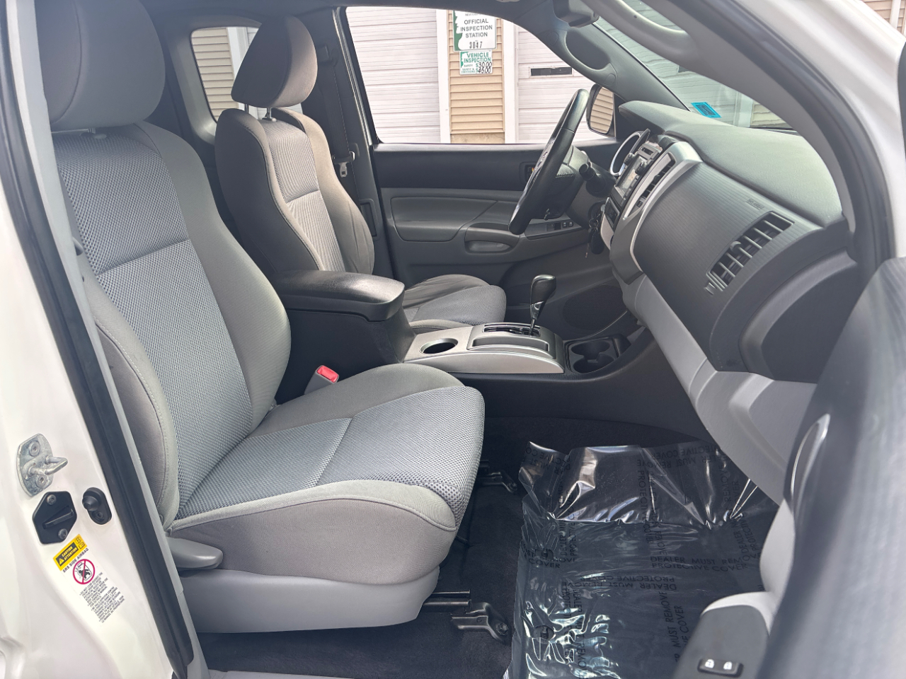 Toyota Tacoma Access Cab V6 Auto 4WD 2013 Toyota Tacoma Access Cab V6 Auto 4WD 2013