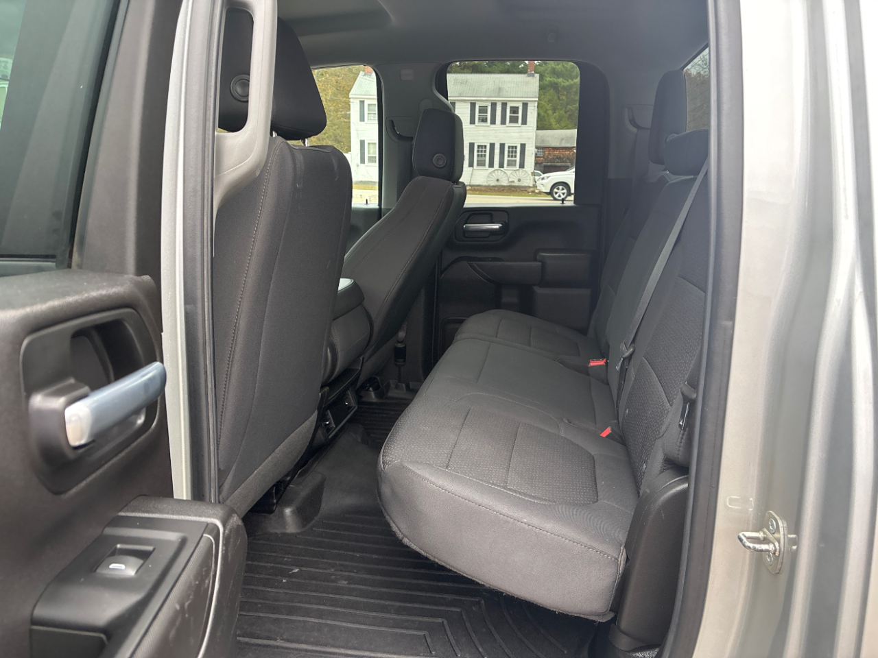 GMC Sierra 2500HD Pro Double Cab 4WD LB 2022 GMC Sierra 2500HD Pro Double Cab 4WD LB 2022