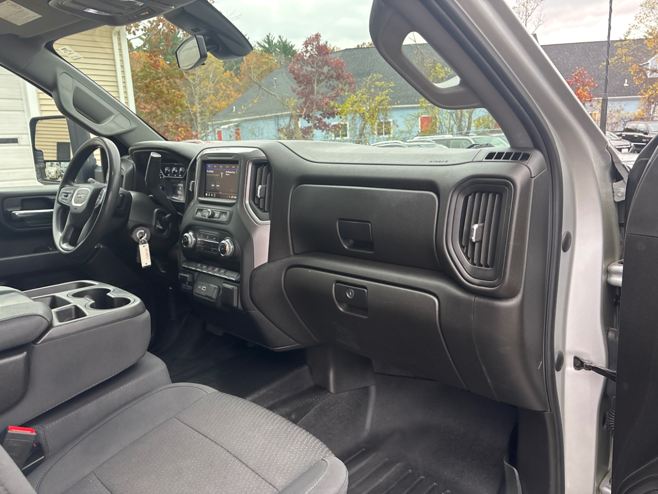 GMC Sierra 2500HD Pro Double Cab 4WD LB 2022 GMC Sierra 2500HD Pro Double Cab 4WD LB 2022