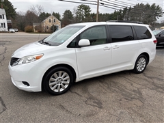 2014 Toyota Sienna 