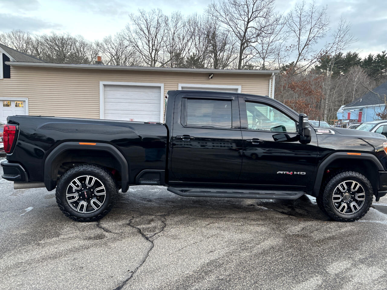 GMC Sierra 3500HD AT4 Crew Cab 4WD 2021