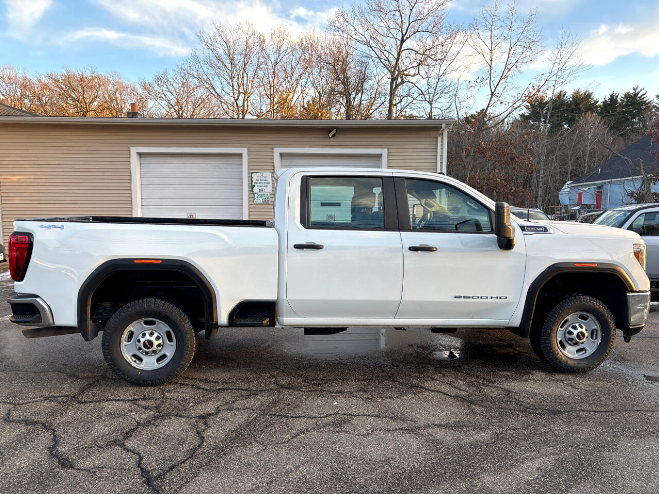GMC Sierra 2500HD Crew Cab Short Bed 4WD 2020