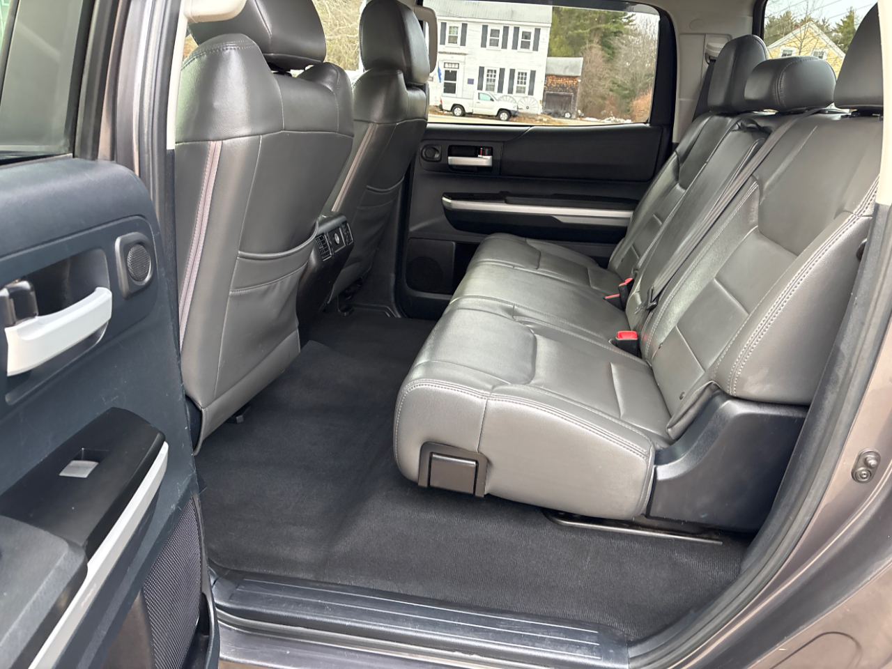 Toyota Tundra SR5 5.7L V8 CrewMax 4WD 2014