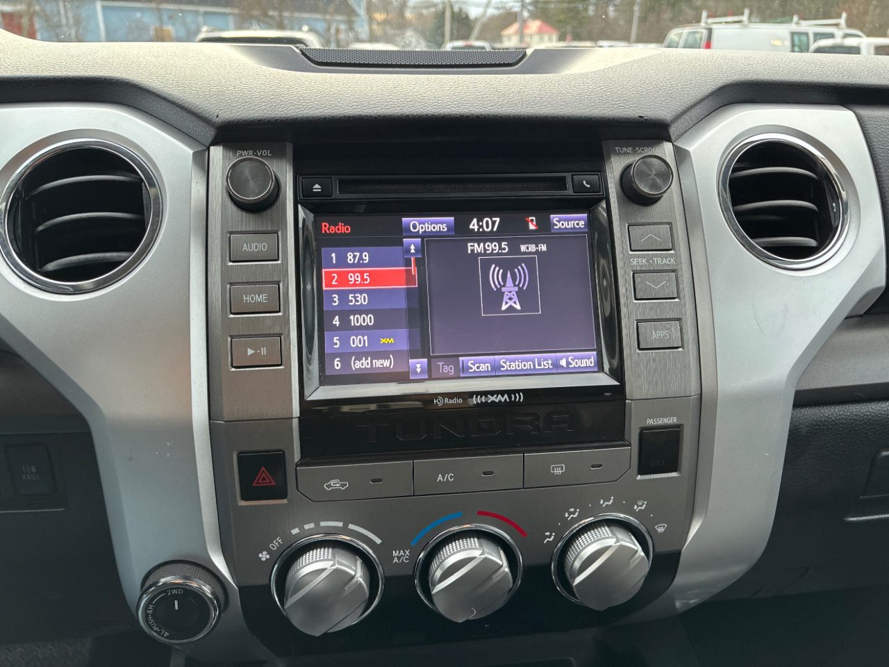 Toyota Tundra SR5 5.7L V8 CrewMax 4WD 2014