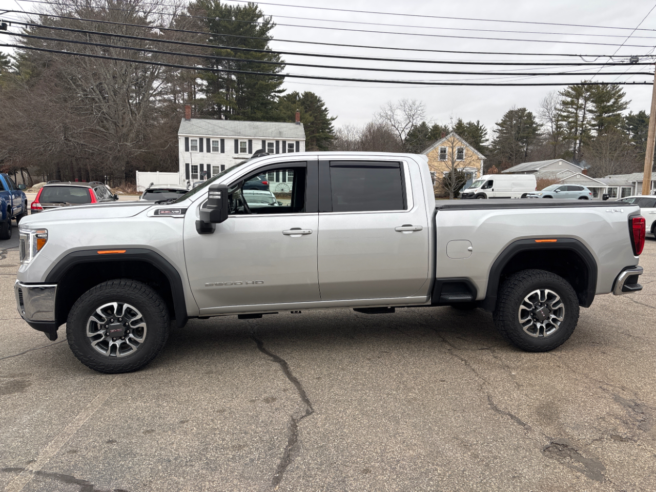 GMC Sierra 2500HD SLE Crew Cab 4WD 2022