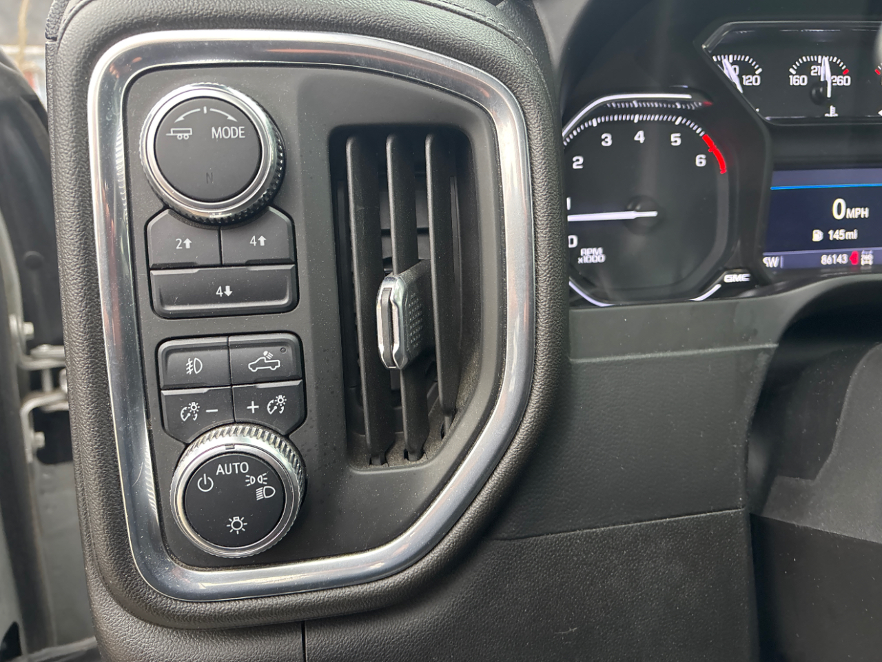 GMC Sierra 2500HD SLE Crew Cab 4WD 2022