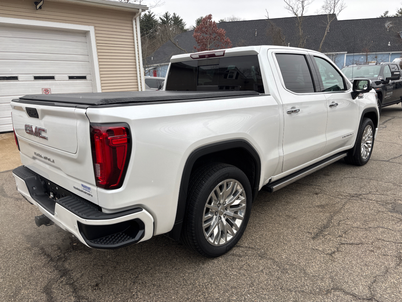 GMC Sierra 1500 Denali Crew Cab 4WD 2019