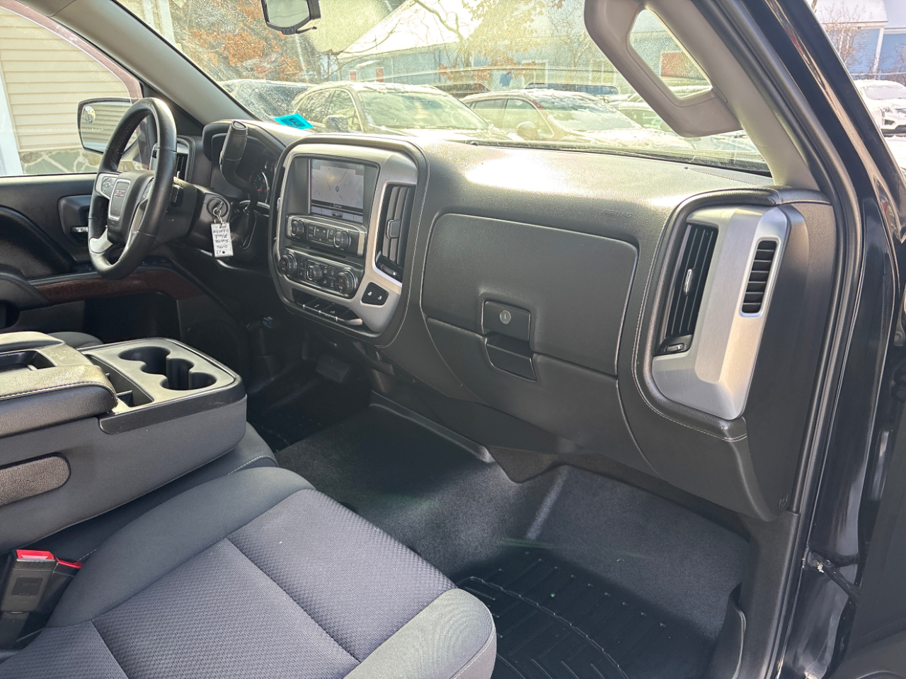 GMC Sierra 1500 SLE Double Cab 4WD 2017