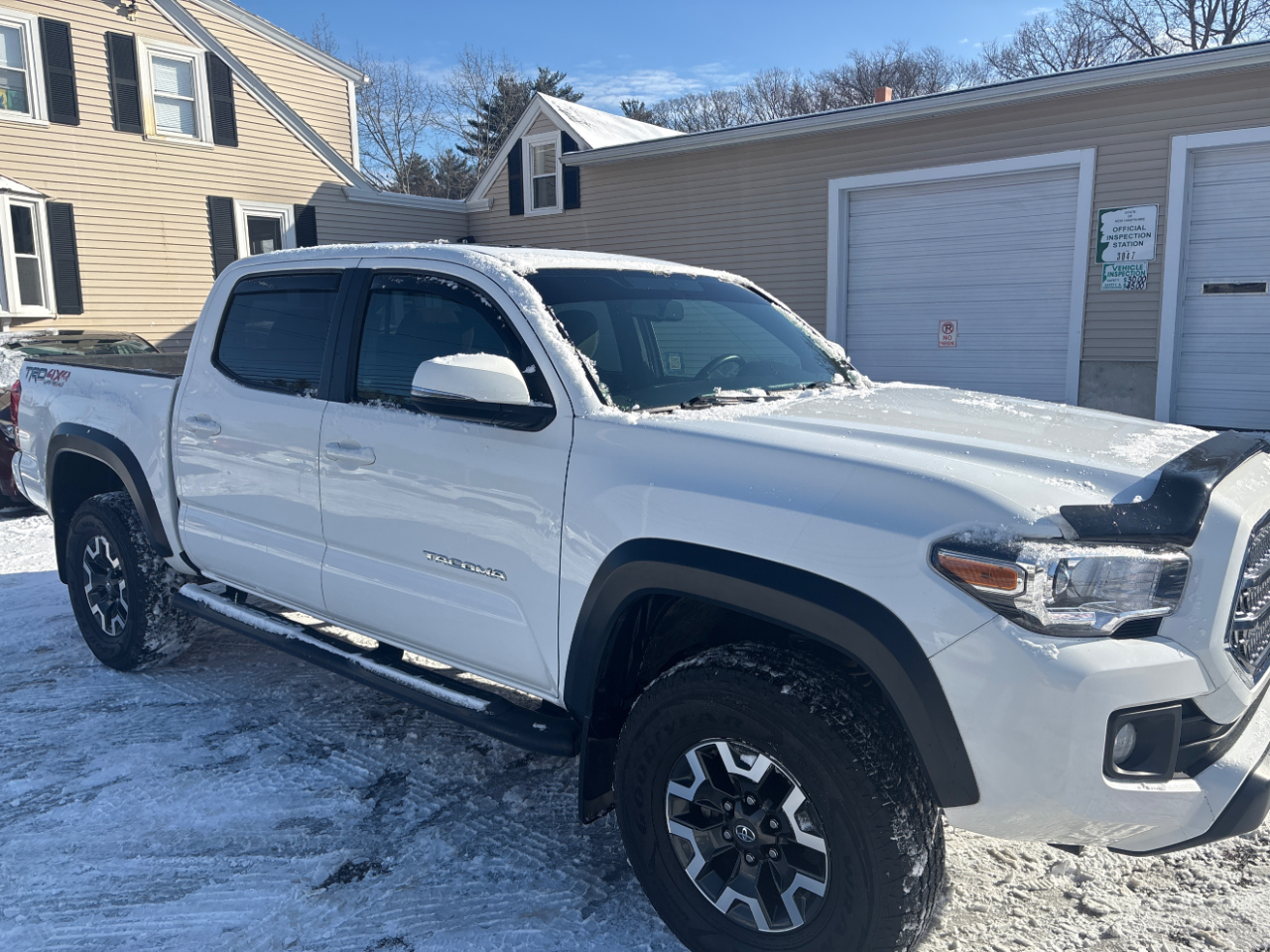 Toyota Tacoma  2017