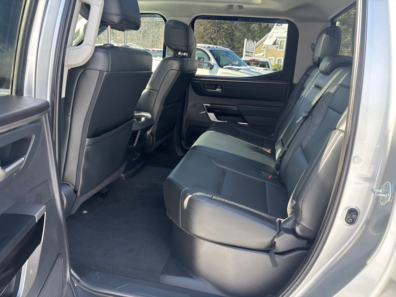 Toyota Tundra Limited CrewMax 4WD Long Bed 2023