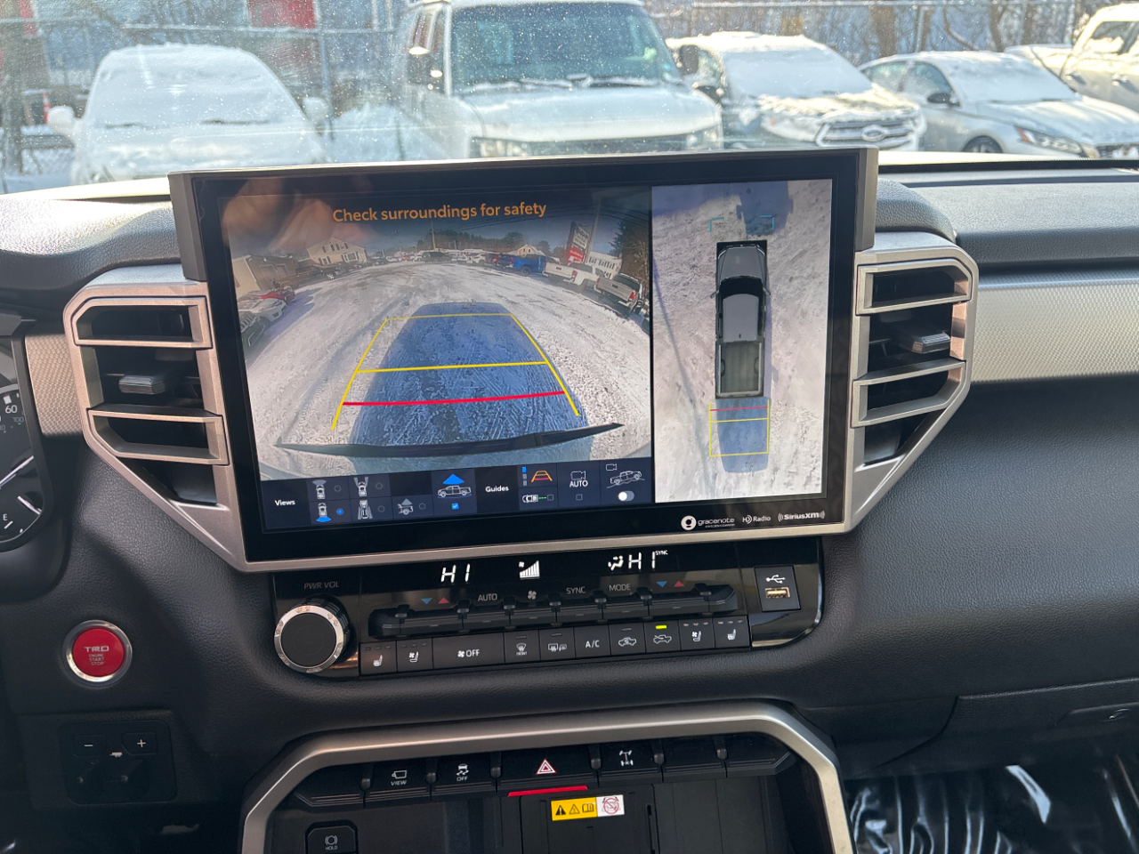 Toyota Tundra Limited CrewMax 4WD Long Bed 2023