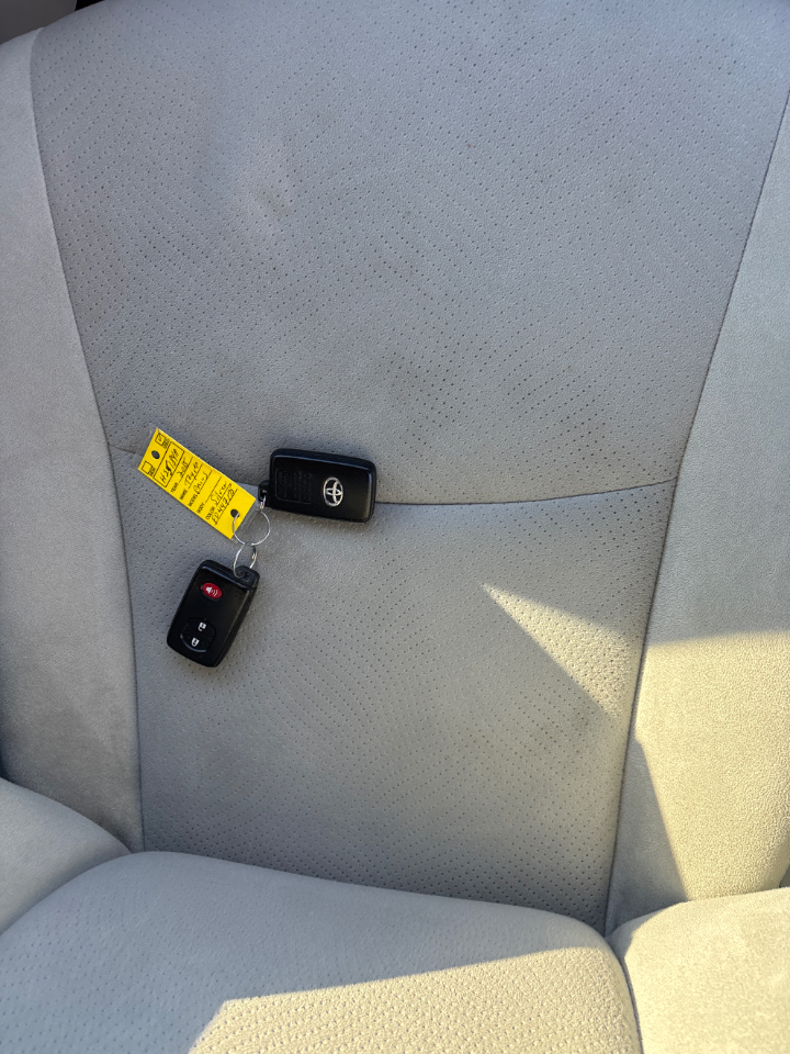 Toyota Prius Two 2015