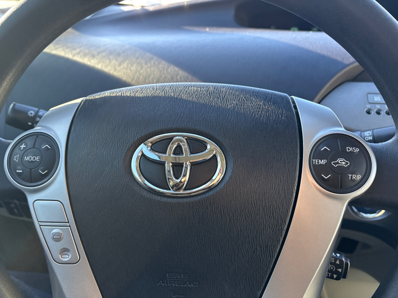 Toyota Prius Two 2015