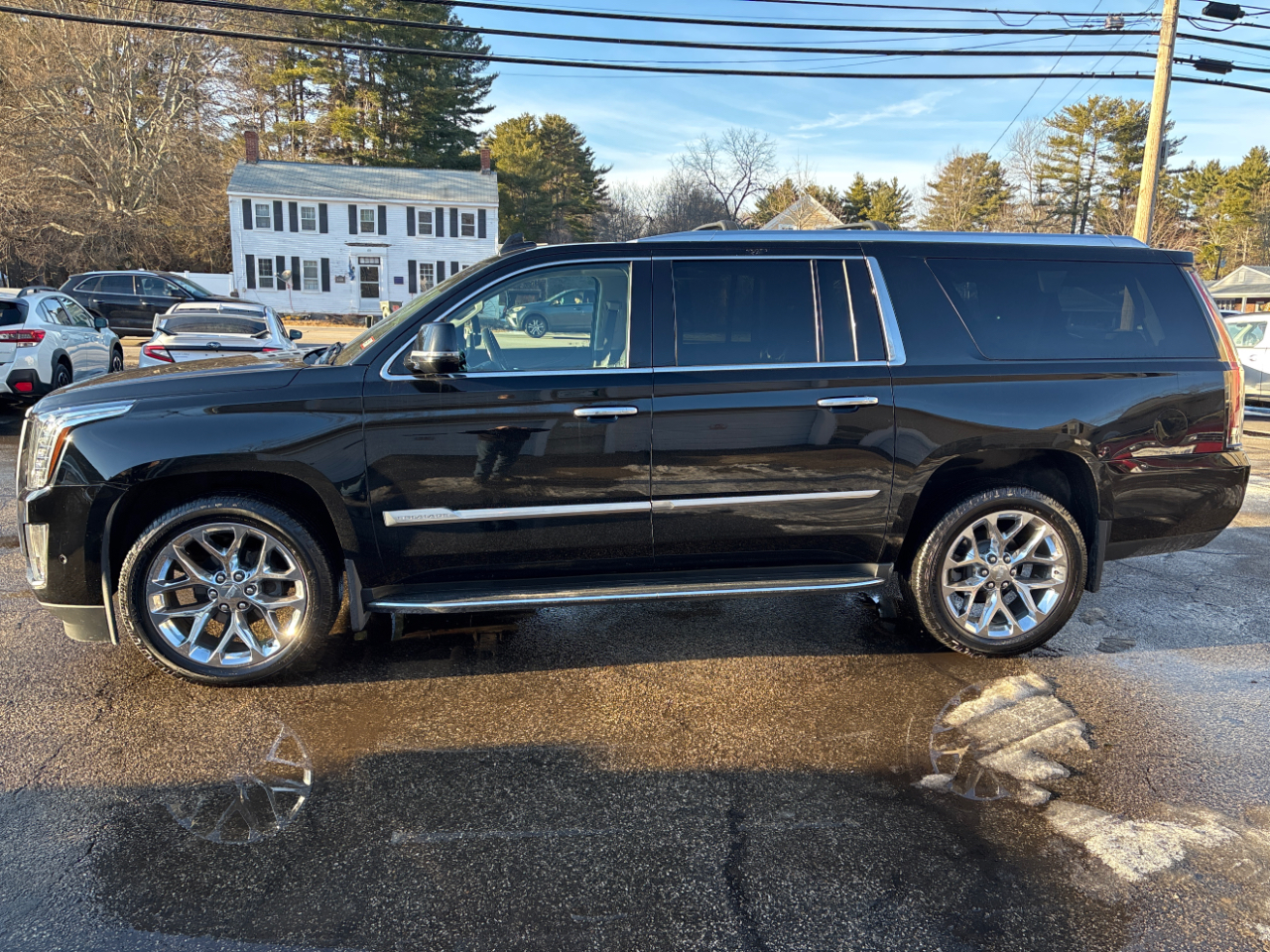Cadillac Escalade ESV Luxury 4WD 2019