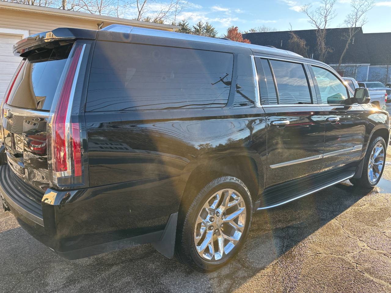 Cadillac Escalade ESV Luxury 4WD 2019