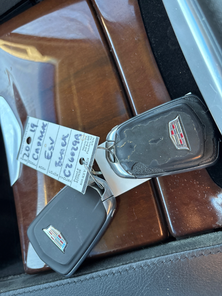 Cadillac Escalade ESV Luxury 4WD 2019