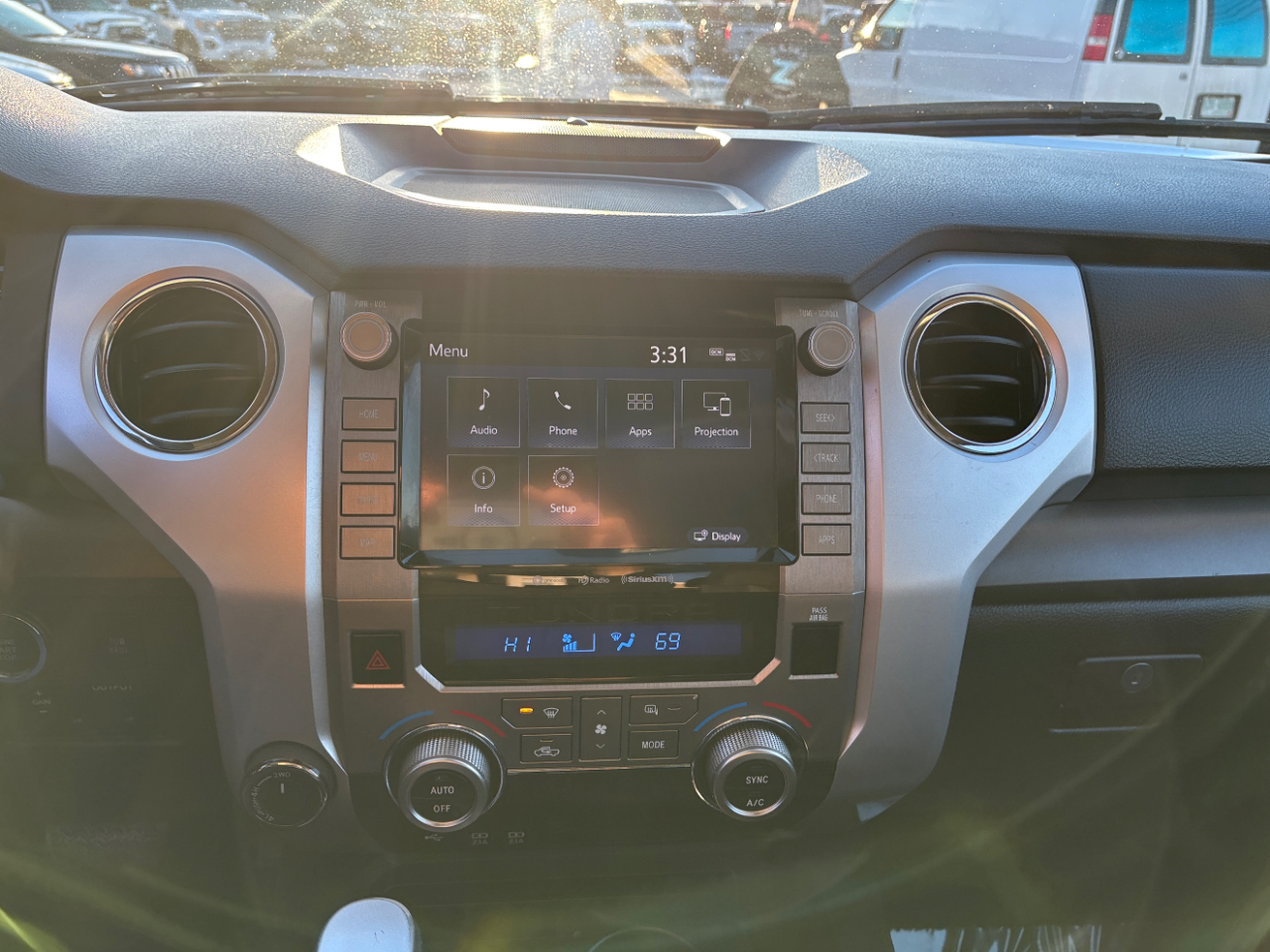 Toyota Tundra SR5 5.7L V8 Double Cab 4WD 2020