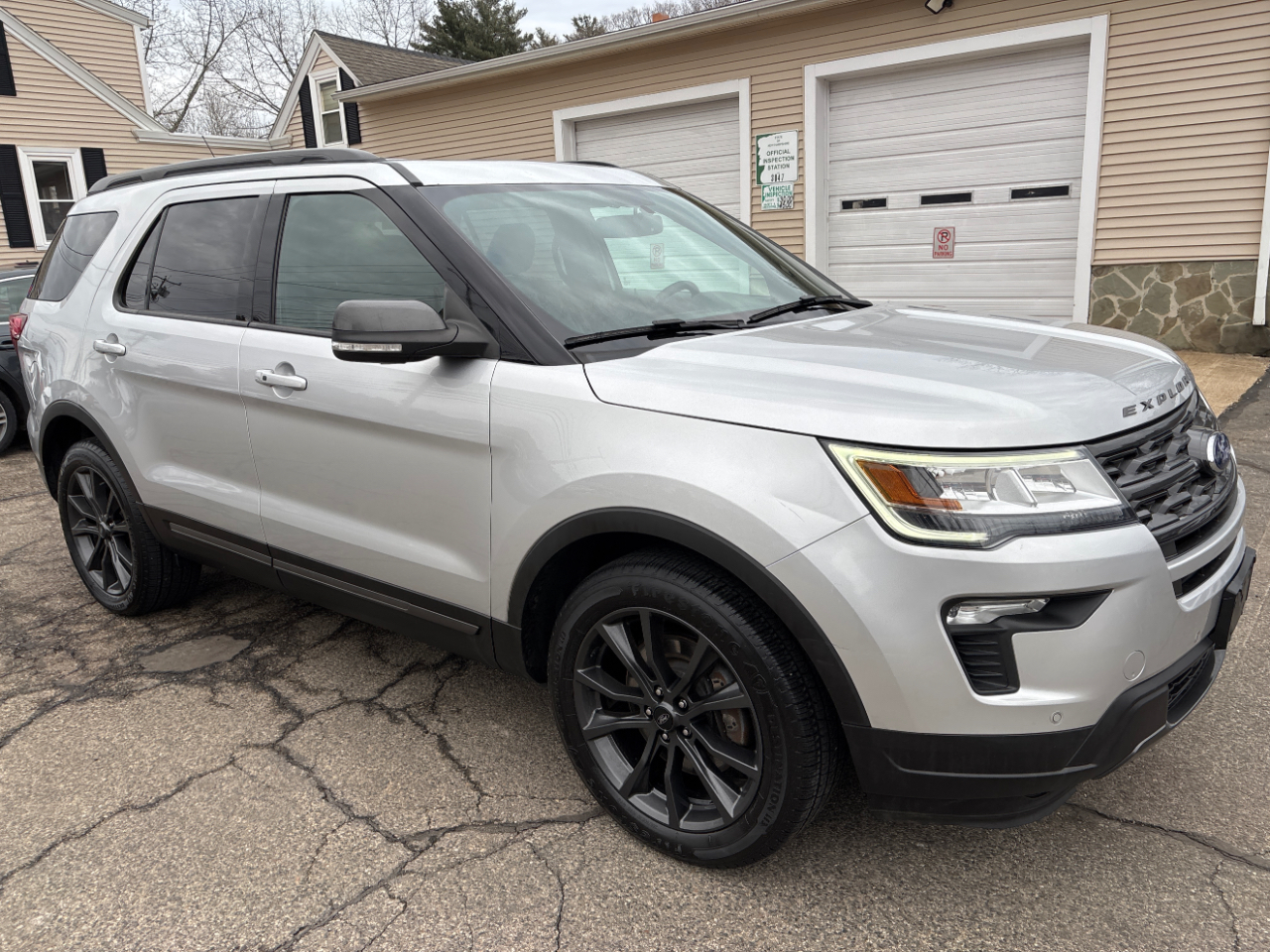 Ford Explorer XLT 4WD 2018