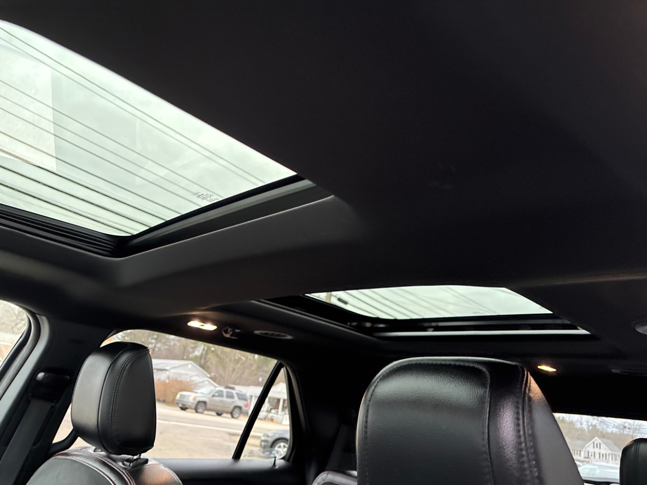 Ford Explorer XLT 4WD 2018