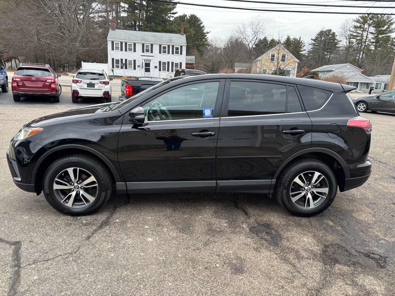 Toyota RAV4 XLE AWD 2018