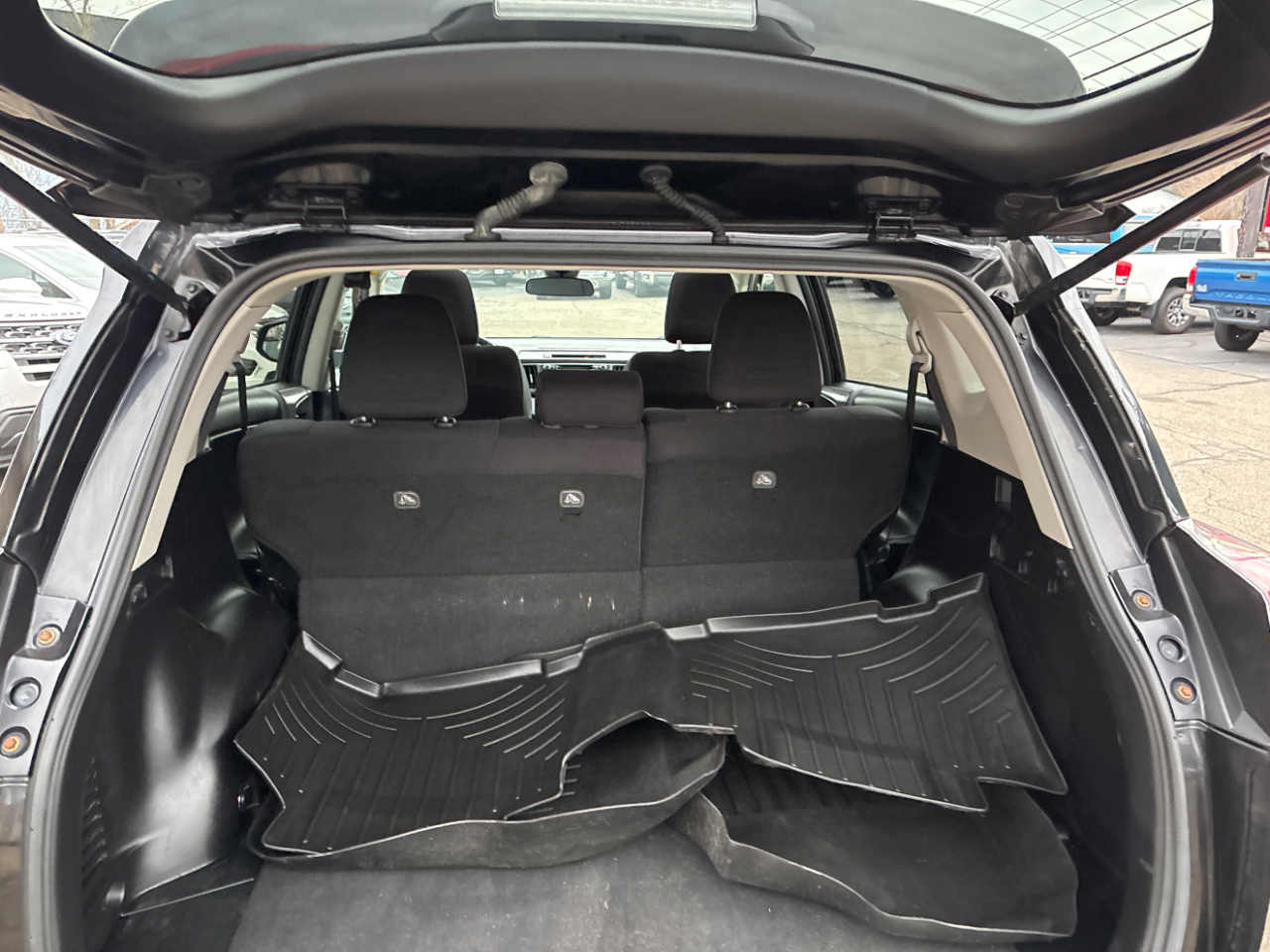 Toyota RAV4 XLE AWD 2018