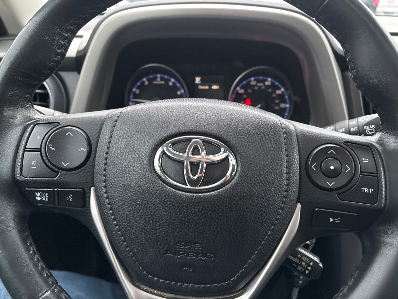Toyota RAV4 XLE AWD 2018