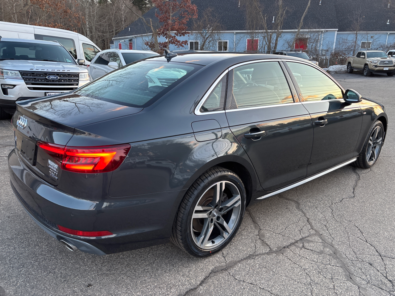 Audi A4 2.0 TFSI Premium Plus quattro 7A 2018