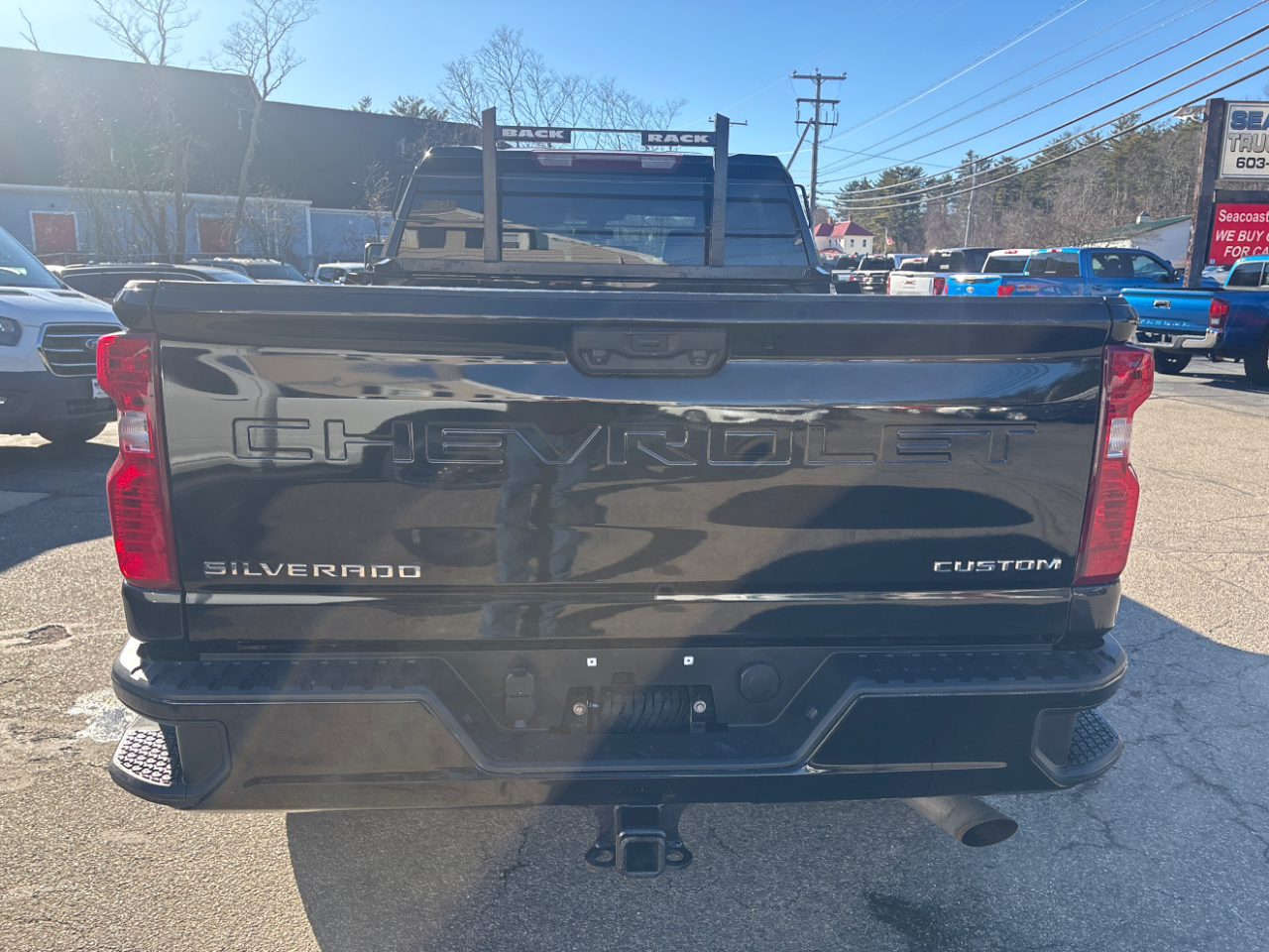 Chevrolet Silverado 2500HD Custom Crew Cab Short Box 4WD 2023