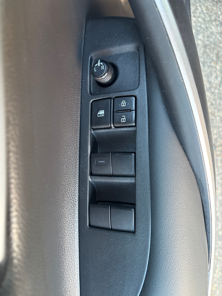 Toyota Corolla SE Nightshade 2022