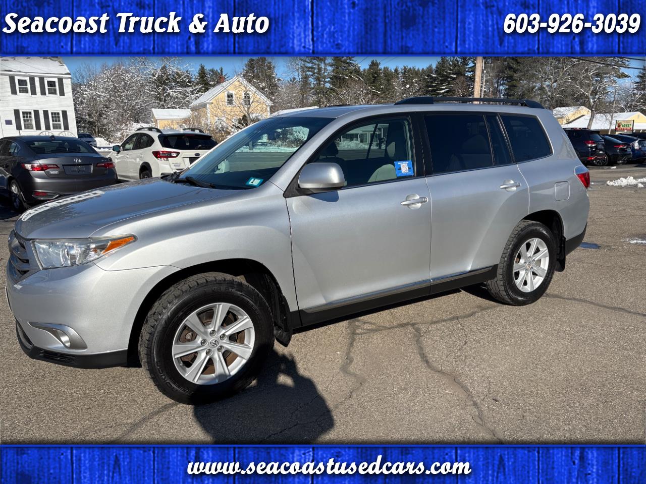 Toyota Highlander Base 4WD 2012