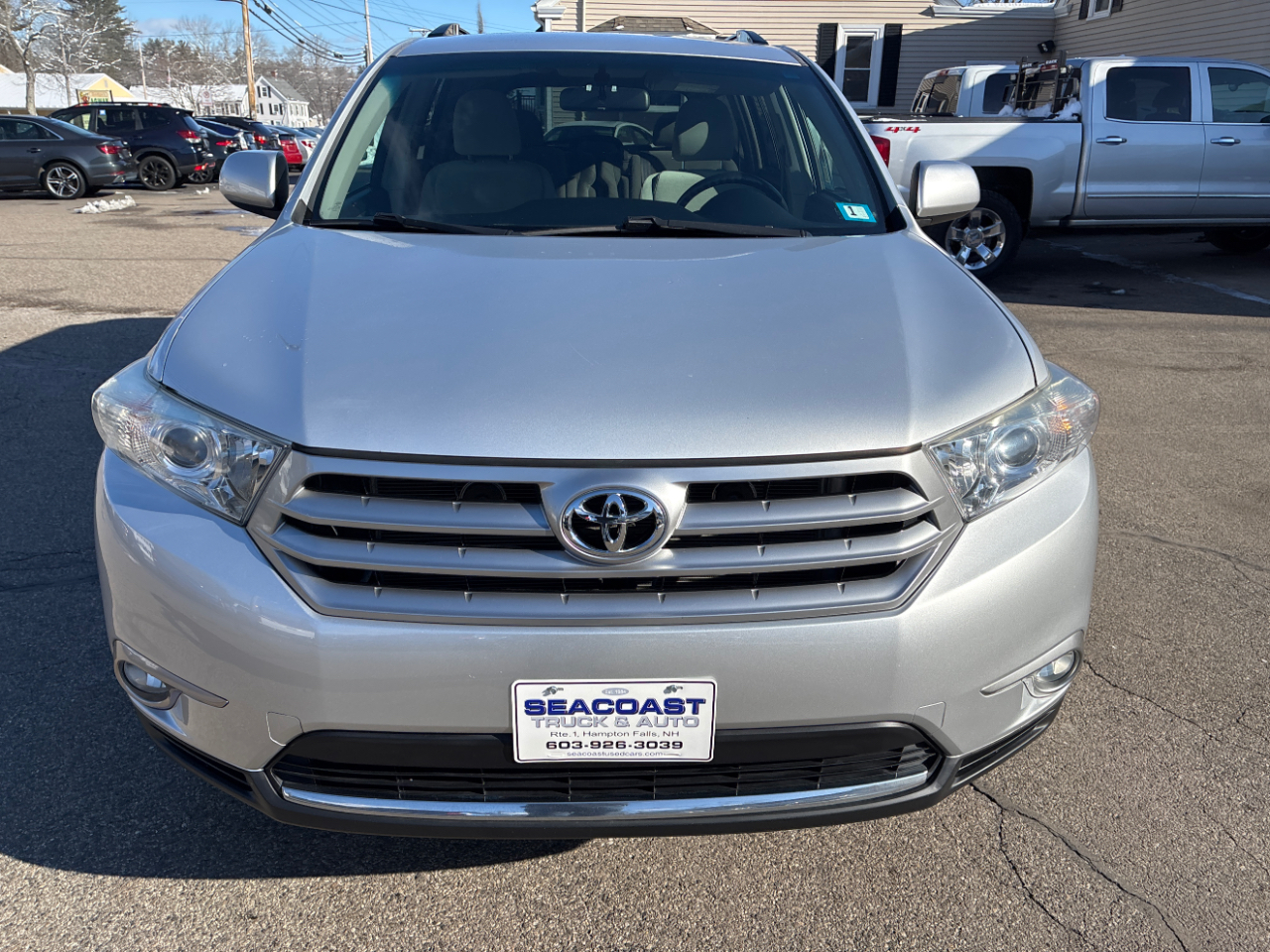 Toyota Highlander Base 4WD 2012