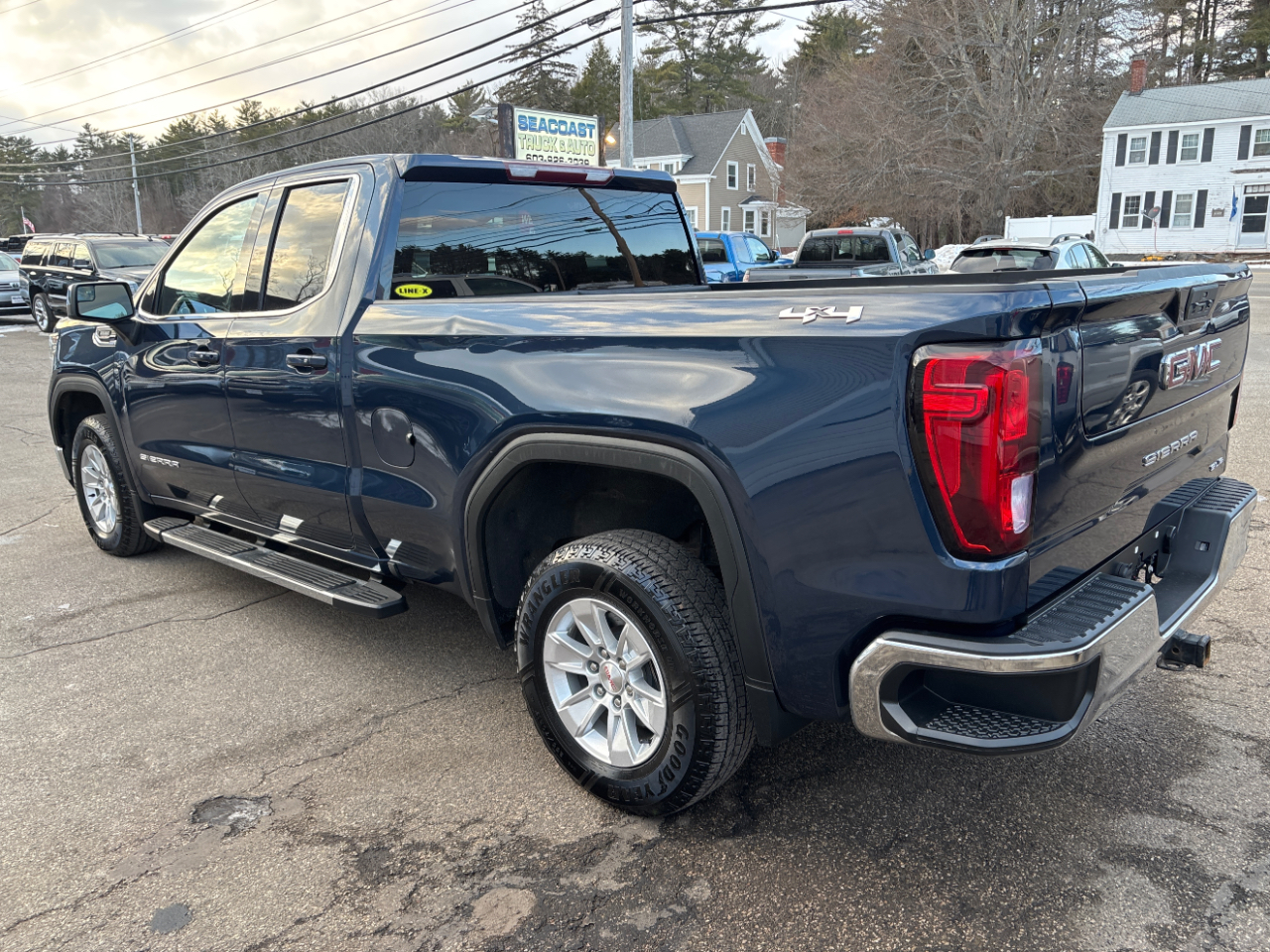GMC Sierra 1500 SLE Double Cab 4WD 2021