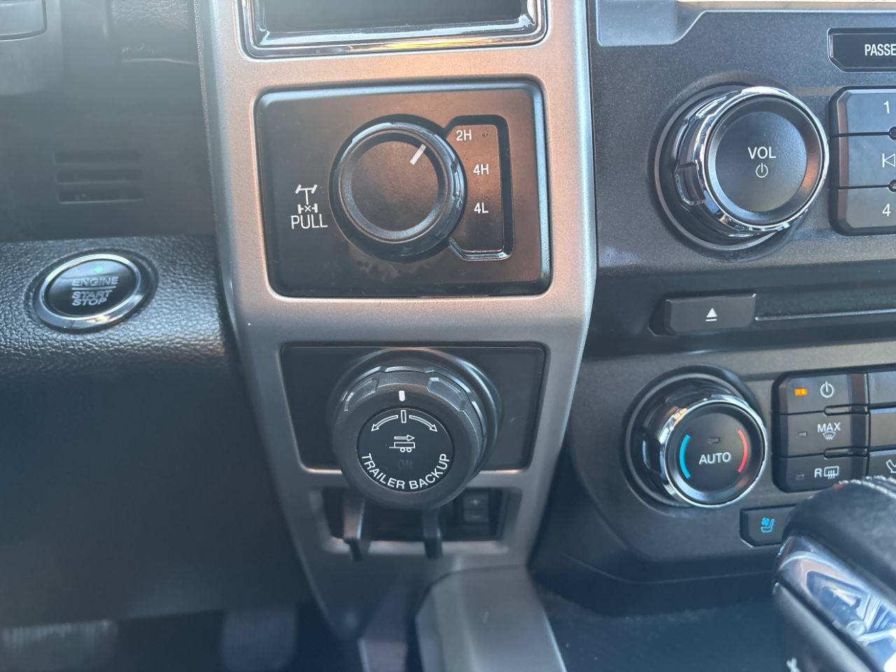 Ford F-150 Lariat SuperCab 6.5-ft. 4WD 2018