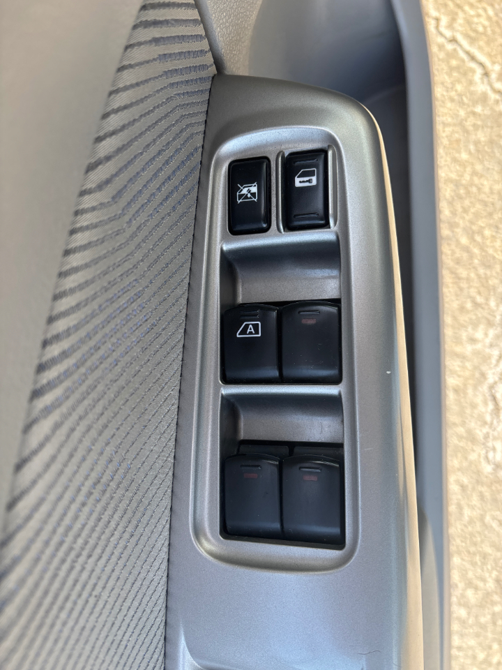 Subaru Forester 2.5XS 2010