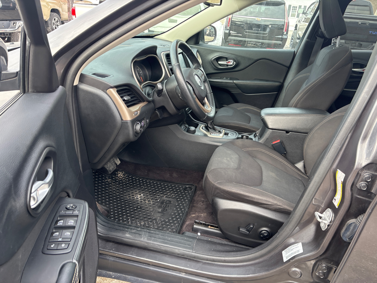 Jeep Cherokee Latitude 4WD 2016