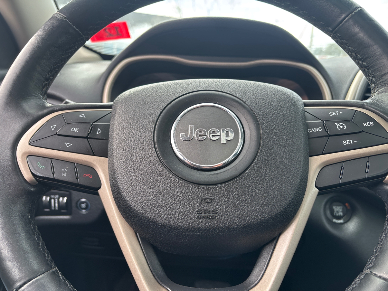 Jeep Cherokee Latitude 4WD 2016