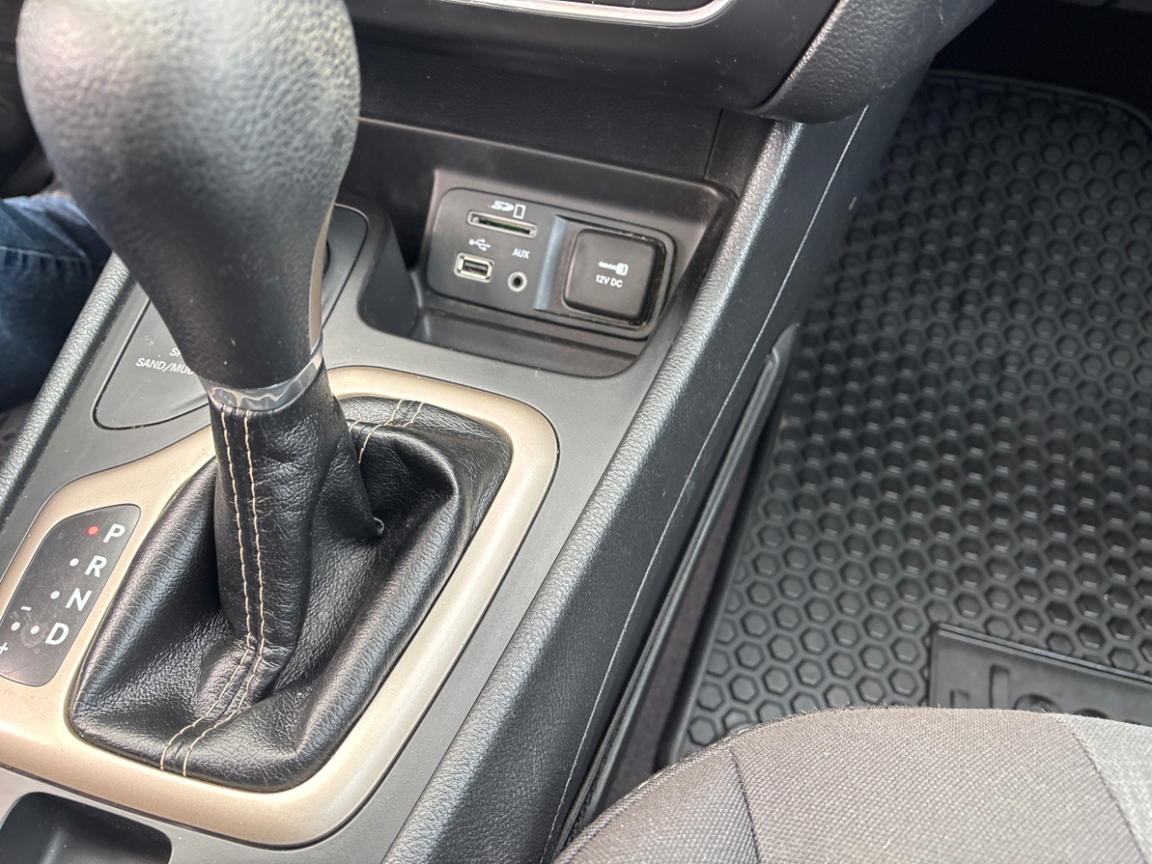 Jeep Cherokee Latitude 4WD 2016