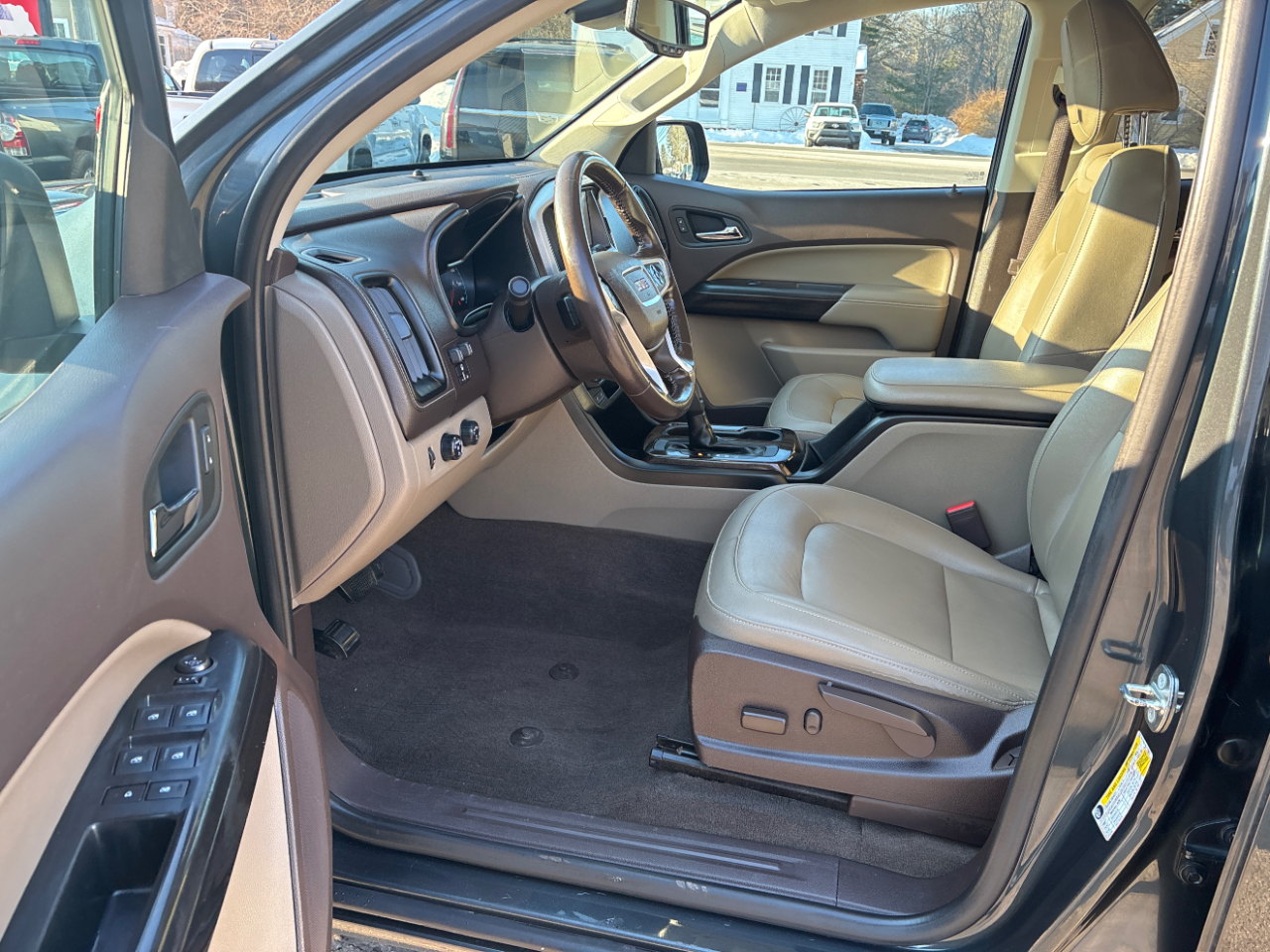 GMC Canyon SLT Crew Cab 4WD Long Box 2018