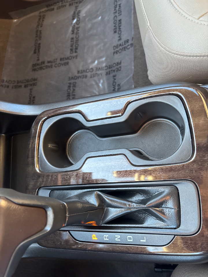 GMC Canyon SLT Crew Cab 4WD Long Box 2018